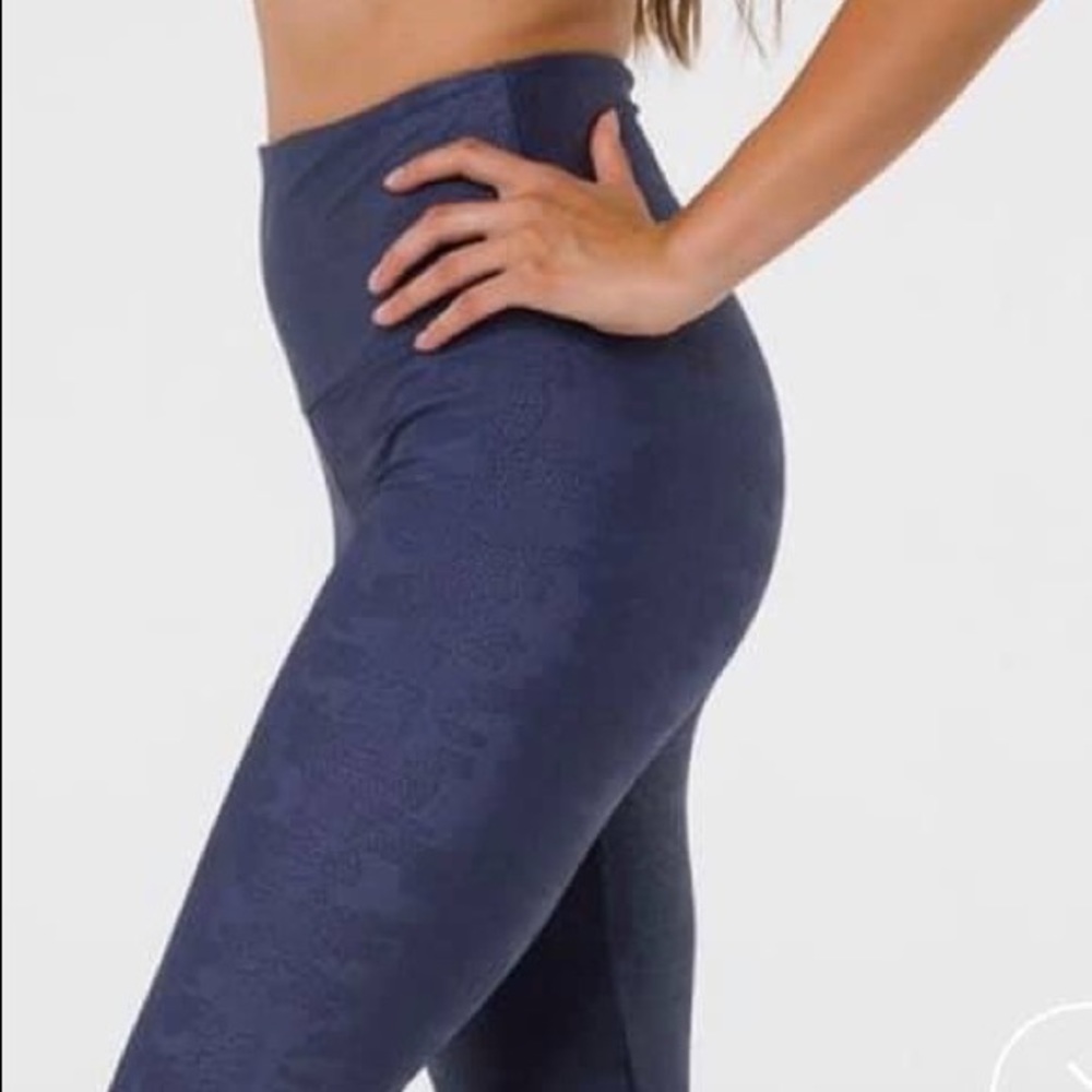 Onzie new with tags!